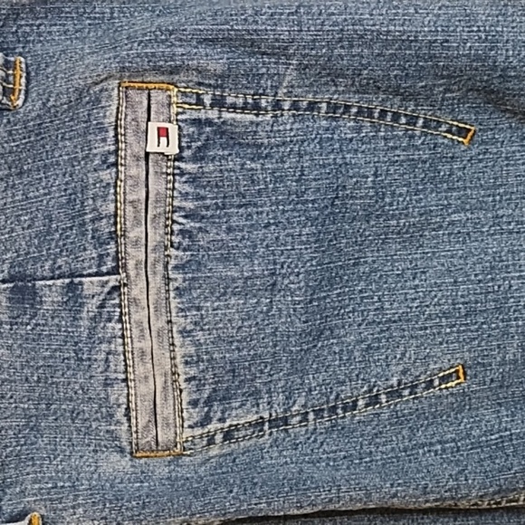 Tommy Hilfiger Knee Length Denim Stretch Skirt Back Vent 16 - Picture 4 of 14